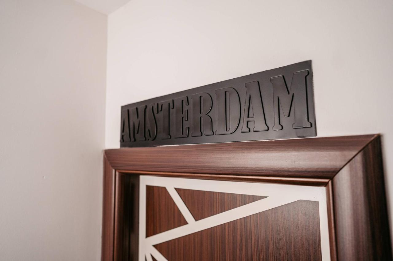 Magico Rooms & Apartments Nis Luaran gambar