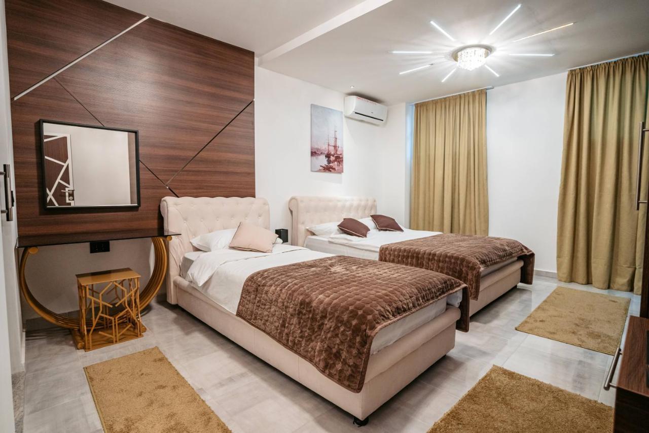 Magico Rooms & Apartments Nis Luaran gambar
